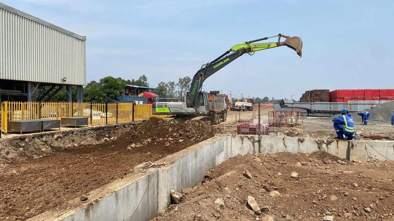 Shanga excavator